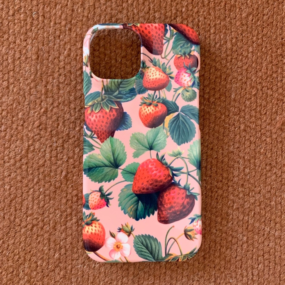 iPhone 15 Slim Case